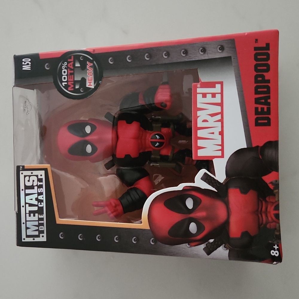 Metals Die Cast Deadpool Figure